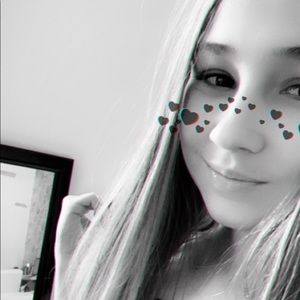 Meet your Posher, Catherine